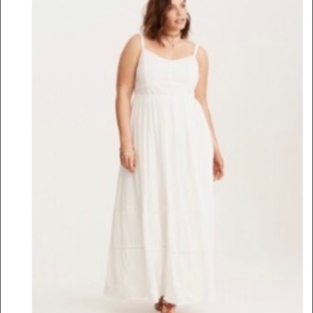 TORRID SIZE 3 Lace Inset Tiered Maxi Dress